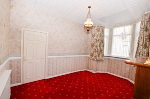 Lounge- click for photo gallery
